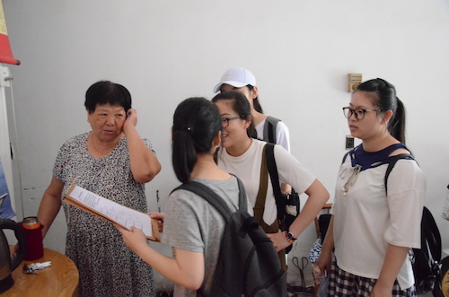 7月7日 成人小说
 赴余杭区测甲醛小分队 走访居民 (2)