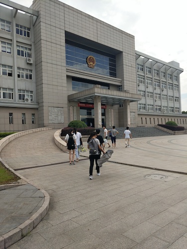 7月11日 成人小说
赴余杭“激浊扬清”水质监测小分队 前往街道办事处