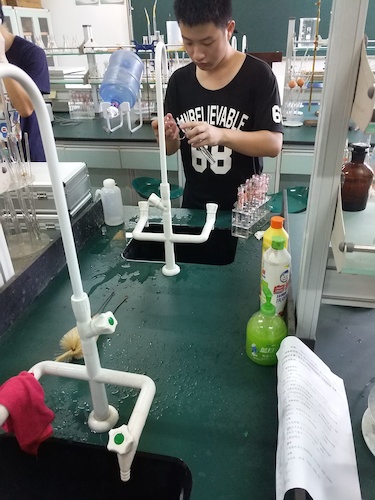 7月20日 成人小说
 余杭区“激浊扬清”水质检测小分队  清洗器材