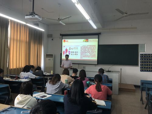 生技161 班主任总结发言