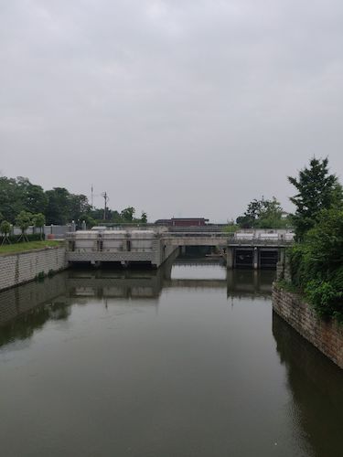 七月三日 成人小说
 赴钱塘江水域水质检测小分队 取水3