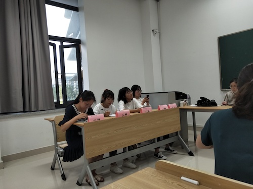 七月三日 成人小说
 “走近转基因”科普小分队 正方